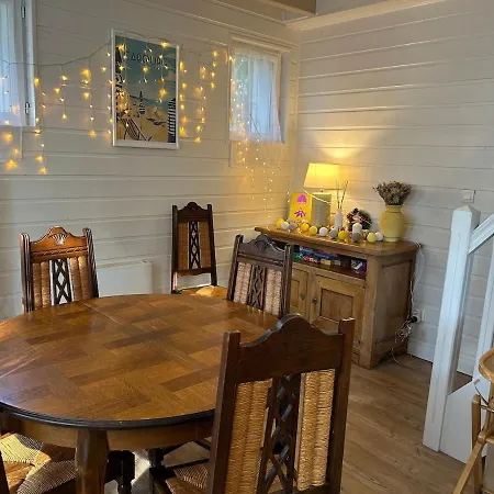 Holiday home Maison De Cosy A 5mn De La